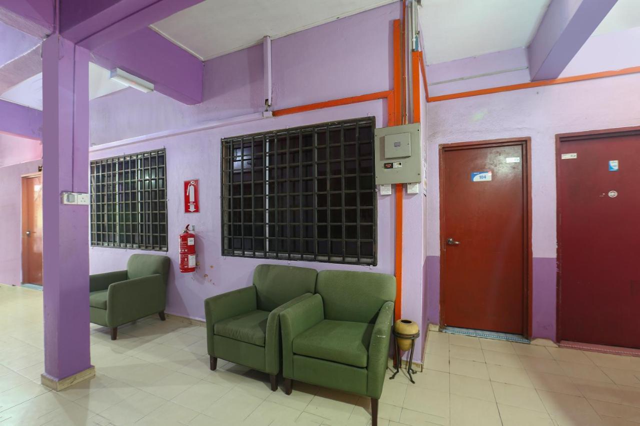 Oyo 89892 Hotel Jeli Inn Exterior foto