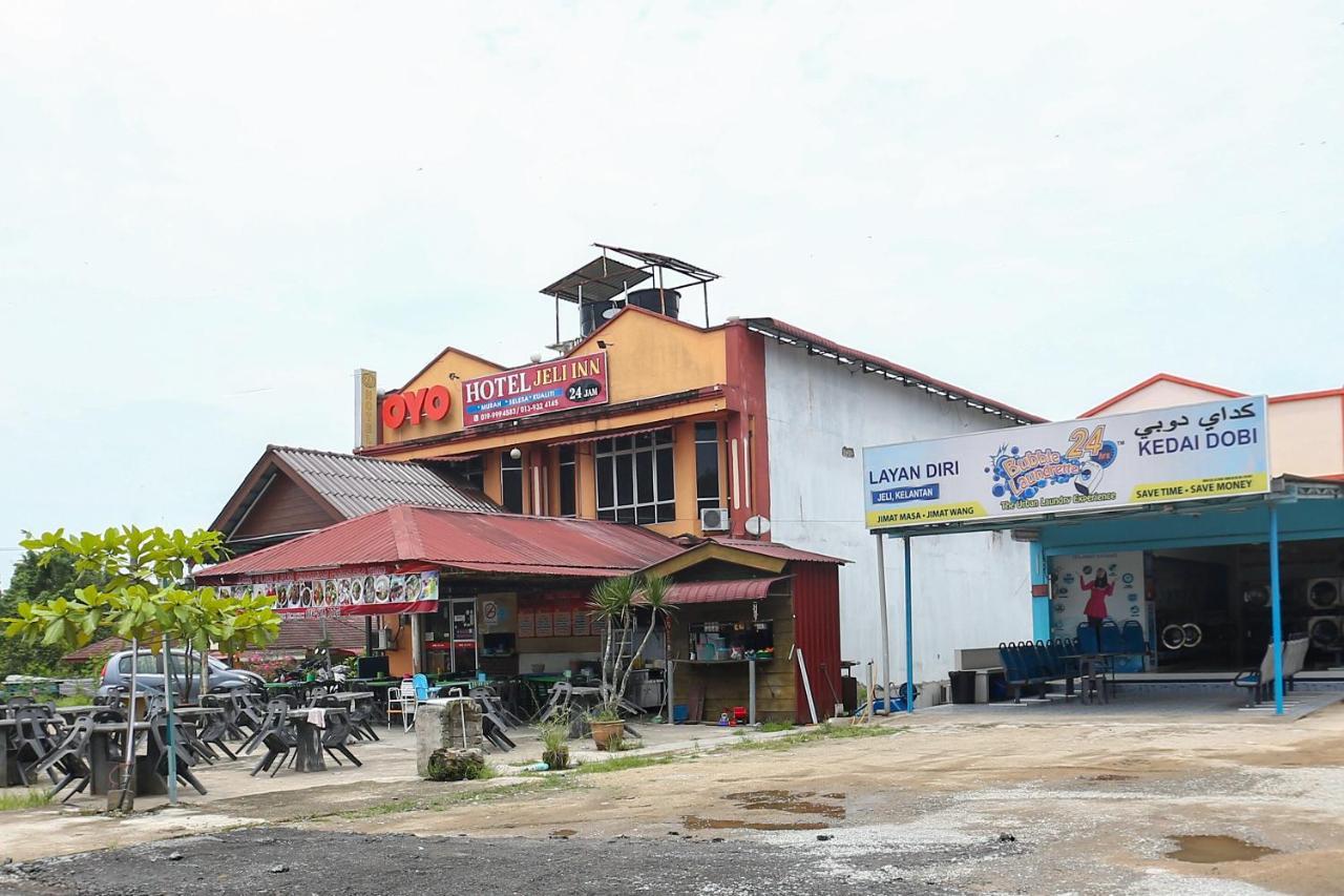 Oyo 89892 Hotel Jeli Inn Exterior foto