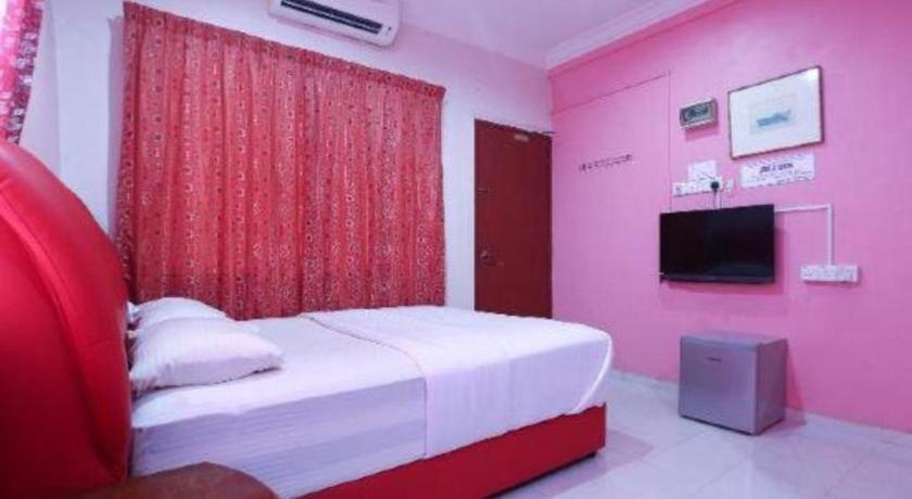 Oyo 89892 Hotel Jeli Inn Exterior foto